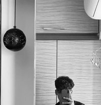 Unforgettable Masseuse - Acompañante masculino in New Delhi