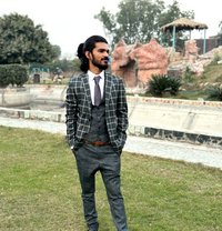 Unique - Male escort in Beijing