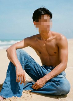 Premium 🇹🇭 Thai Male Escort - Male escort in Bangkok Photo 1 of 6