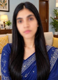Unsatisfied House Wife Full Service - puta in Candolim, Goa Photo 1 of 5