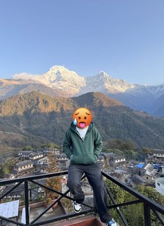 Upsang - Acompañantes masculino in Kathmandu Photo 2 of 2