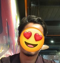 Independent call boy for Female - Male adult performer in New Delhi
