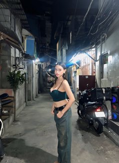 Ur Girl Jhellai - Transsexual escort in Manila Photo 2 of 7