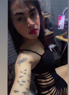 Ur Ligaya - Transsexual escort in Davao Photo 1 of 5