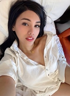 ur SKY is here - escort in Kuala Lumpur Photo 23 of 27