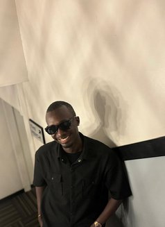Urbane Companion - Male escort in Nairobi Photo 2 of 4