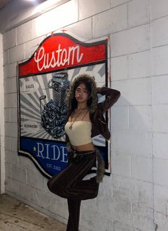 Urcurlythea - escort in Manila Photo 3 of 6