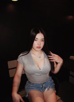 Urgirl Jeneza - companion in Phitsanulok Photo 2 of 5