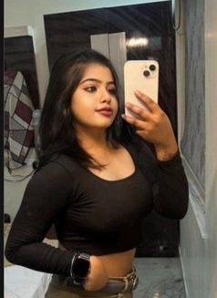 Urmi Roy - escort in Bangalore Photo 2 of 2