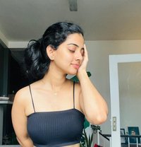 Urmila - escort in Surat