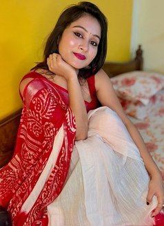 Urmila - escort in Kolkata Photo 1 of 3