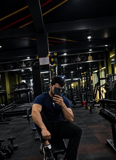Urpartnerankus - Male escort in Ahmedabad Photo 3 of 6