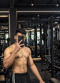 Urpartnerankus - Acompañantes masculino in Ahmedabad Photo 8 of 8