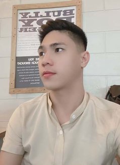 Urtylerrr - Male escort in Manila Photo 1 of 6