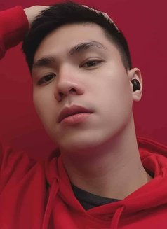 Urtylerrr - Male escort in Manila Photo 4 of 6