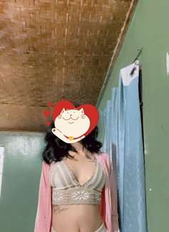 Urvashi Delhi Call Girls Service - escort in New Delhi Photo 3 of 5