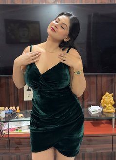 Urvashi - escort in Kolkata Photo 3 of 3