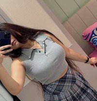 Urvashi - escort in New Delhi