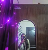 Urvashi - escort in New Delhi