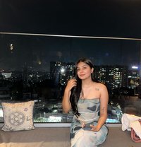 Urvashi - puta in Rajkot Photo 1 of 5