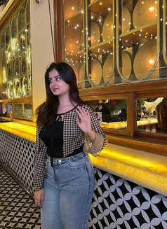 Urvashi - escort in Shillong Photo 7 of 7