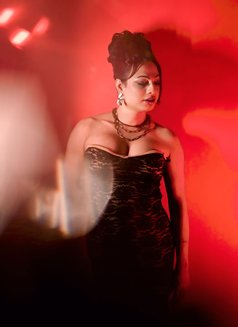 Urvashi - Transsexual escort in Kolkata Photo 21 of 22