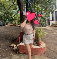 Urvashi Meet & Cam Show - escort in Noida