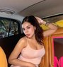 Urvi - escort in Kolkata Photo 1 of 4