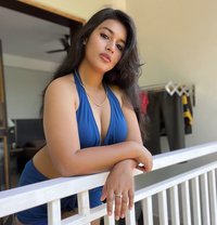 Urvi - escort in Mumbai Photo 1 of 4