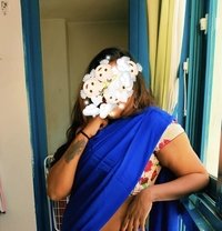 US born Tamil girl in chennai - puta in Chennai