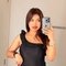 Usha Independent Girl in Delhi - puta in New Delhi Photo 4 of 5