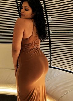 Usha - escort in Chennai Photo 2 of 2