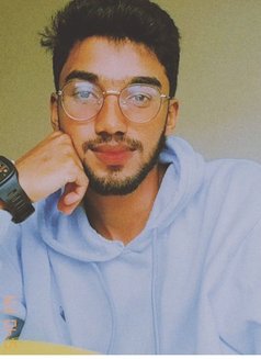 Usman - Male escort in Bangalore Photo 1 of 3