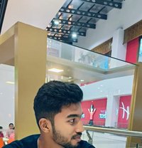 Usman - Acompañantes masculino in Bangalore