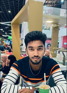 Usman - Male escort in Bangalore Photo 3 of 3