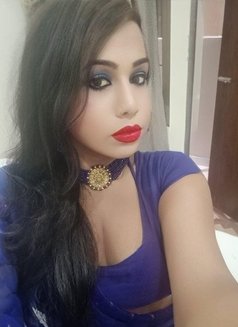 8"Huge Active HARD FUCKER TOP Shemale - Transsexual escort in Kolkata Photo 1 of 8