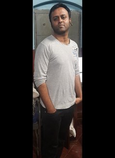 Uvah. 5. 9 - Male escort in Bangalore Photo 3 of 3