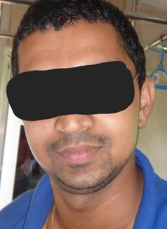 Uvin - Male escort in Colombo Photo 1 of 1