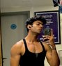 Uzii - Acompañantes masculino in New Delhi Photo 1 of 3