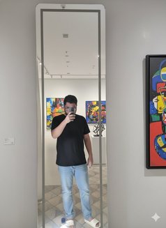 V Boom - masseur in Noida Photo 1 of 1