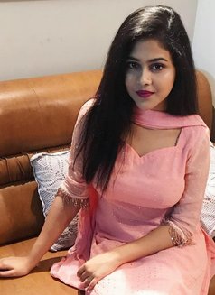 Only 6000 Unlimited Shots Call Girls in - escort in Noida Photo 1 of 10