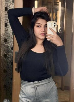 V★i★p Genuine High Profile Model's Avai - puta in New Delhi Photo 2 of 2