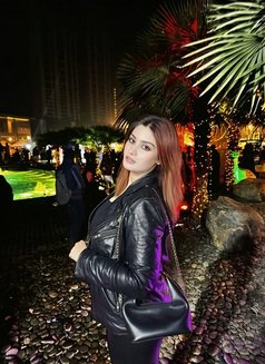 Vaani - escort in Abu Dhabi Photo 1 of 4