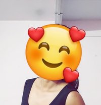 Vaani - escort in Noida