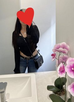 Vaani Sharma - escort in Gurgaon Photo 3 of 4