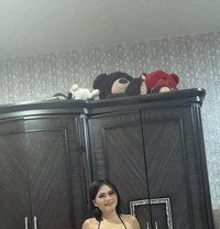 VACUM ICe your dick - escort in Dubai
