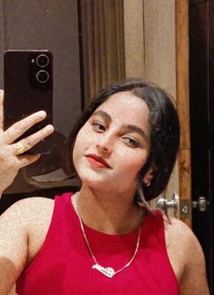 Vadodara Escort Service Provider - puta in Vadodara Photo 4 of 8