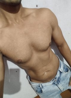 Vagina Driller - Male escort in Kolkata Photo 1 of 2
