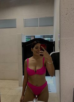 ꧁NO ADVANCE -Direct Pay To Girl In Room꧂ - puta in Noida Photo 3 of 3