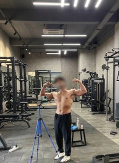 Vaibhav - Male escort in New Delhi Photo 2 of 4